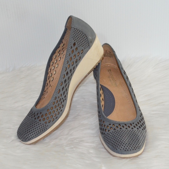 naturalizer women's brelynn wedge pump